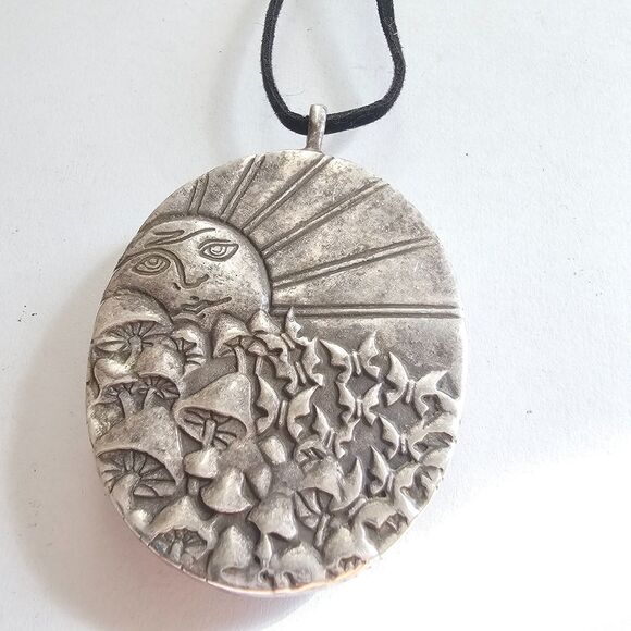 Natural Morado Opal Pendant Necklace Silver Tone Sun Mushroom Butterfly Back - Picture 3 of 5